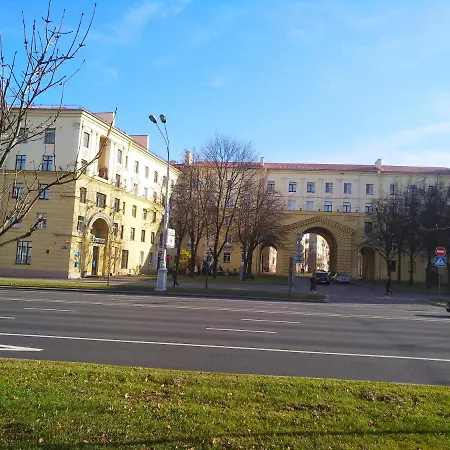 Apartnet. центр у метро - смолячкова Apartament